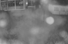 POL-SL: Nach ausl&auml;nderfeindlichen und rechtsextremistischen Graffitis in Schiffweiler und Sulzbach / Polizeilicher Staatsschutz bittet um Zeugenhinweise